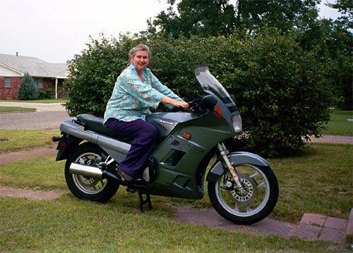 Low Rider - Aunt Verna Mae on "Brocks Rocket"